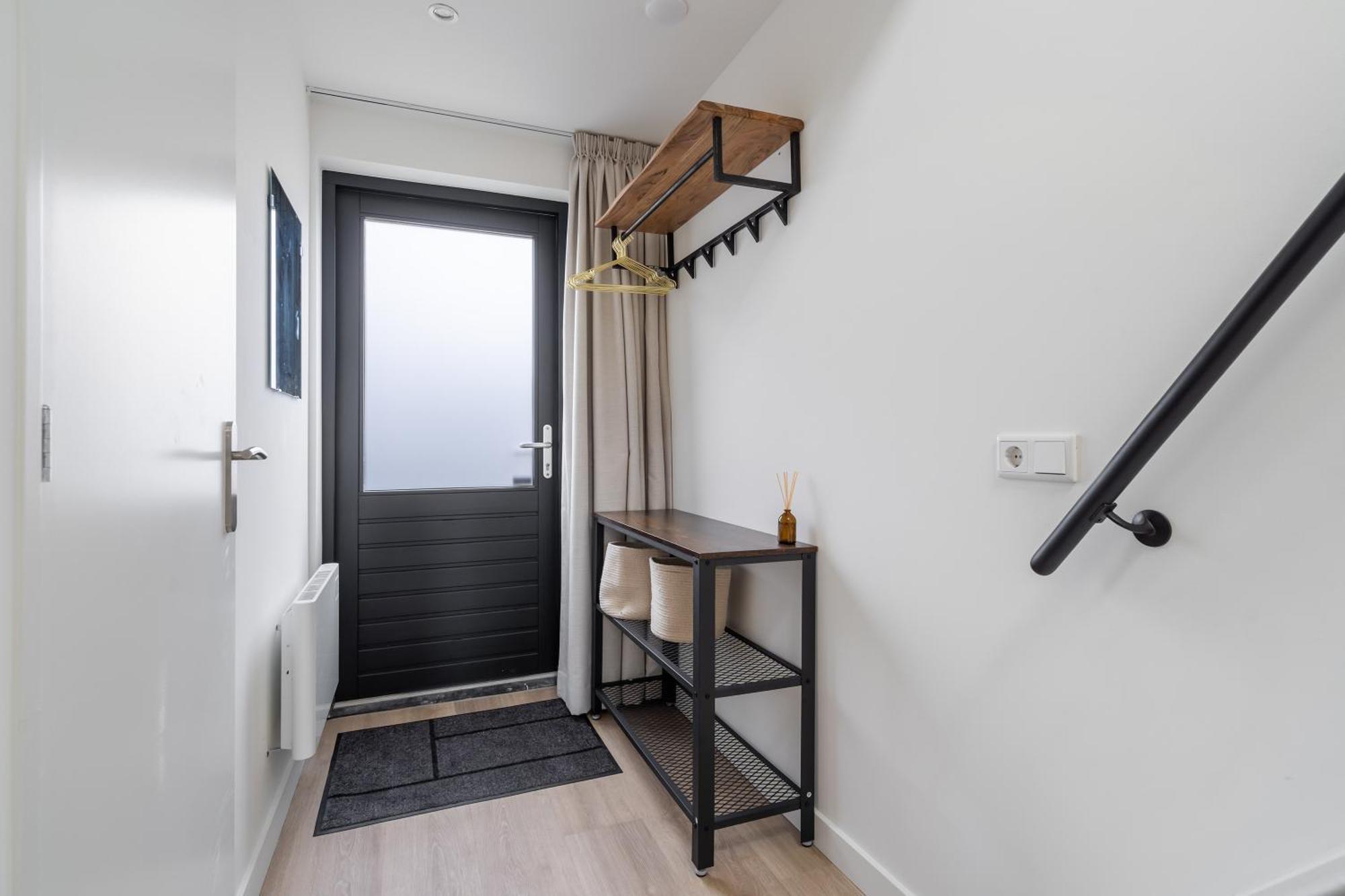 Апартаменты Luxury Fully Equipped Studio - Centrally Located Хюйцен Экстерьер фото